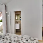 And Anika Bed and Breakfast
