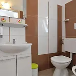 And Anika 3* Ζαντάρ