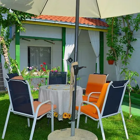 Bed and breakfast And Anika