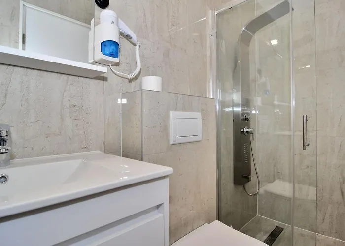 Bed & Breakfast And Anika Zadar