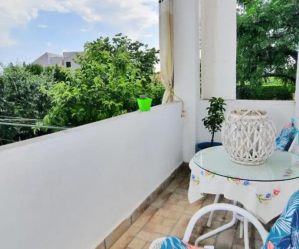 krevet i doručak And Anika